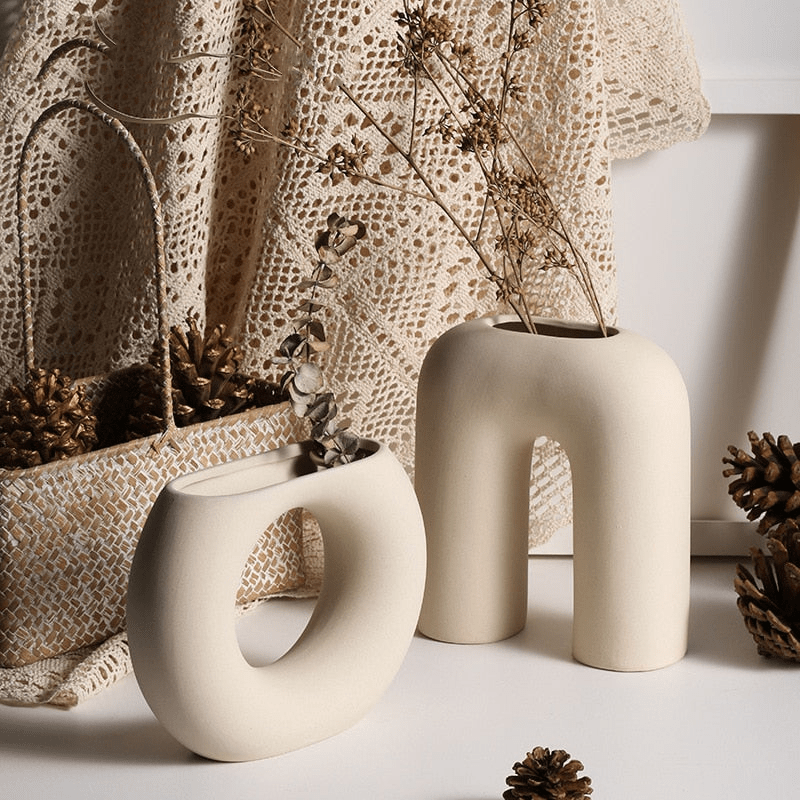 Novita Casa – Off - White Ceramic Accents - Novita Casa