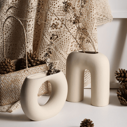 Novita Casa – Off - White Ceramic Accents - Novita Casa