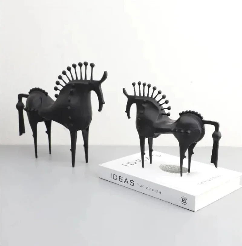 Novita Casa – Metal Horse Sculptures - Novita Casa