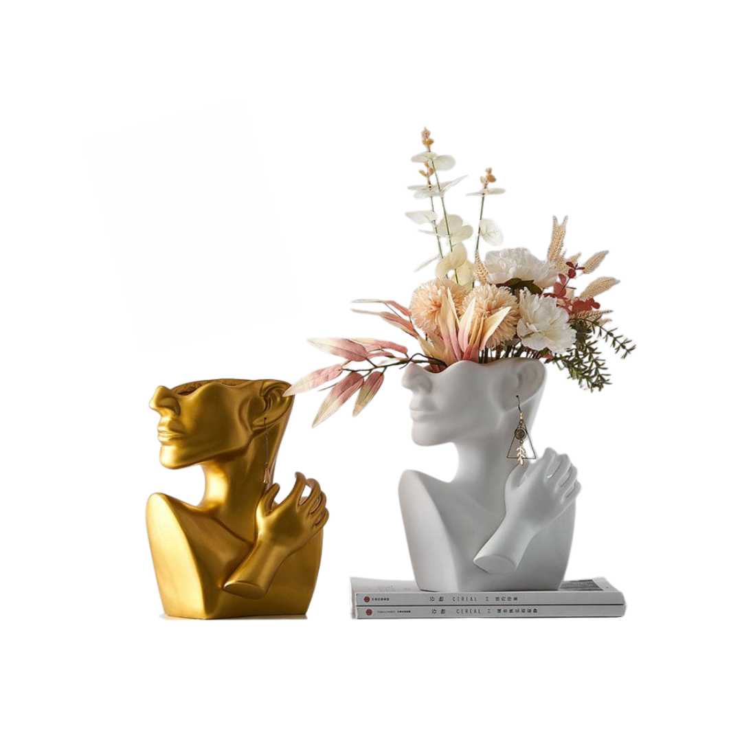 Novita Casa – Abstract Face Vase - Novita Casa