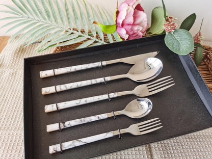 Novita Casa – 5 - Piece Marble Flatware Set for Elegant and Modern Dining - Novita Casa