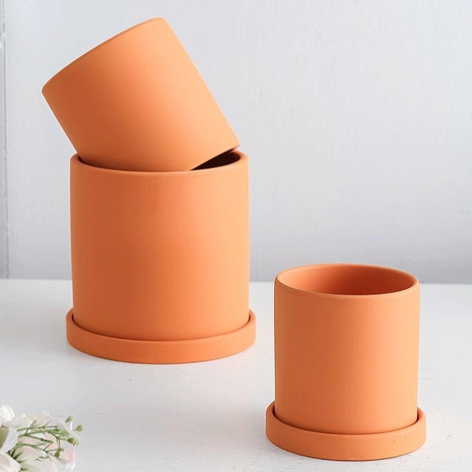 Novita Casa - Ceramic Planter with Saucer - Novita Casa