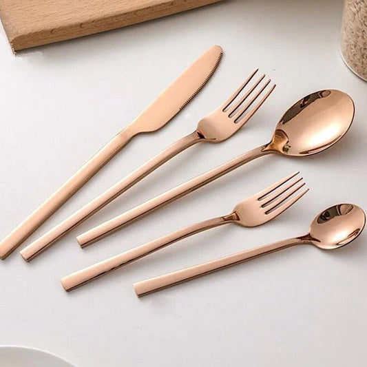 Novita Casa – Elegant 30 - Piece Cutlery Set in Sleek Stainless Steel for a Refined Dining Experience - Novita Casa