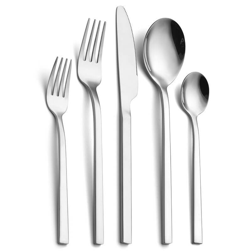 Novita Casa – Elegant 30 - Piece Cutlery Set in Sleek Stainless Steel for a Refined Dining Experience - Novita Casa