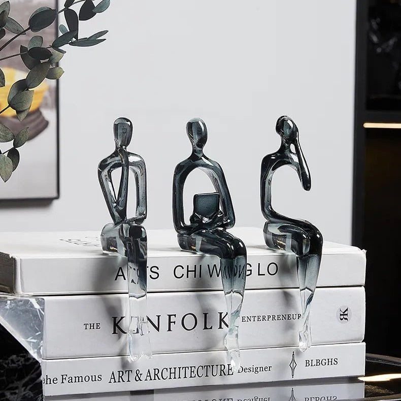 Novita Casa – Elegant Abstract Bookshelf Sculpture in Sleek Design for a Serene Ambiance - Novita Casa