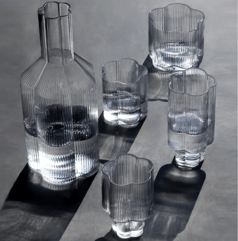 Novita Casa – Elegant Glass - Rimmed Flower Mug and Carafe Set for a Serene Ambiance - Novita Casa