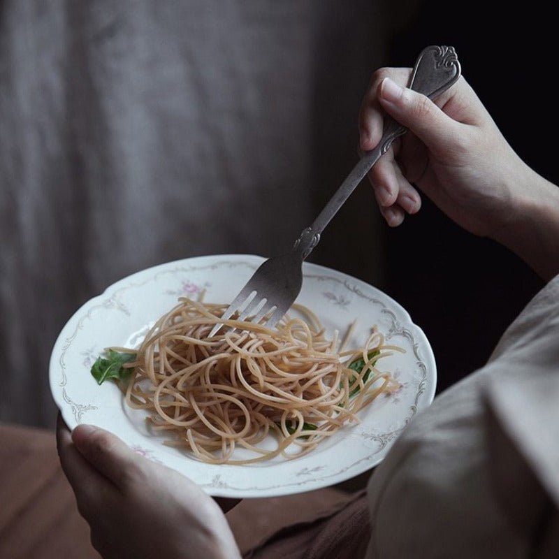 Novita Casa – Elegant Matte Finish 4 - Piece Cutlery Set for a Timeless Dining Experience - Novita Casa