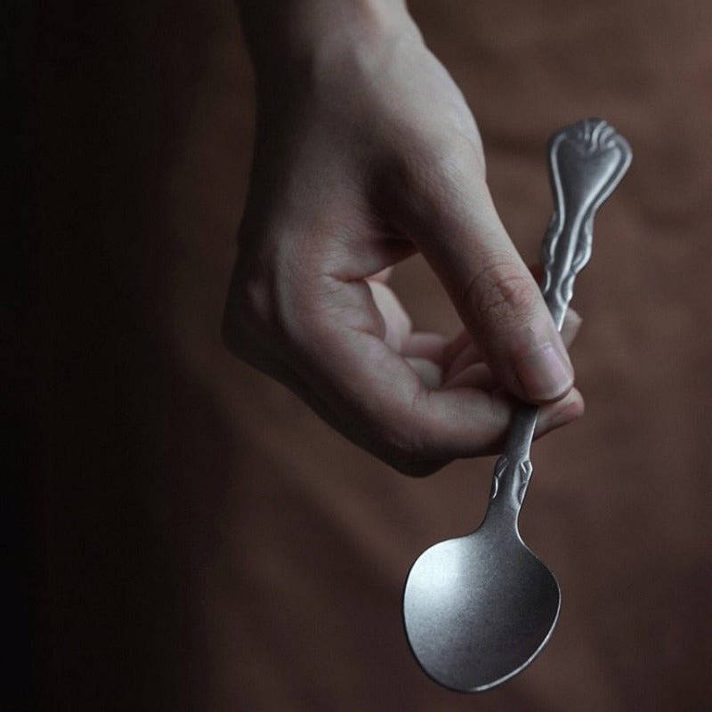 Novita Casa – Elegant Matte Finish 4 - Piece Cutlery Set for a Timeless Dining Experience - Novita Casa