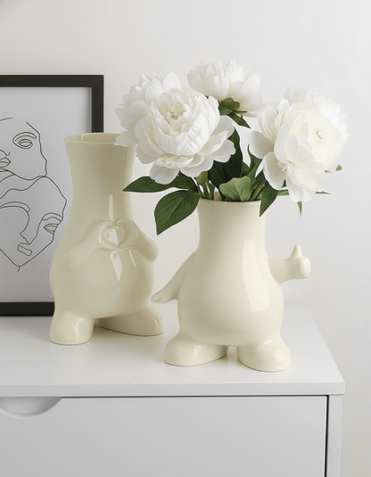 Novita Casa - Modern Monochrome Ceramic Vase - Novita Casa