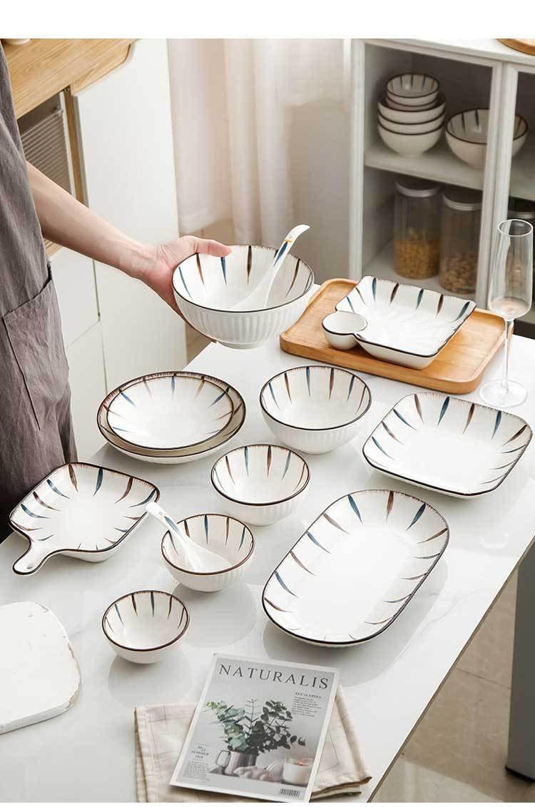 Novita Casa - Modern Striped Ceramic Tableware - Novita Casa