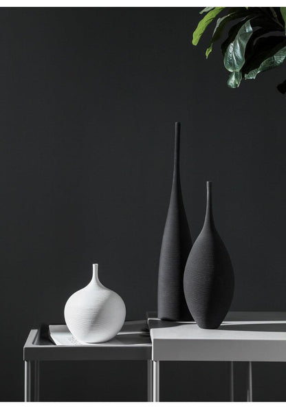 Novita Casa - Modern Tall Ceramic Vase Decor - Novita Casa