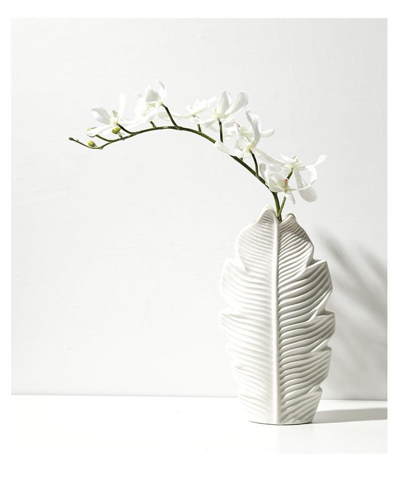Novita Casa - Nordic Ceramic Leaf Vase Decor - Novita Casa