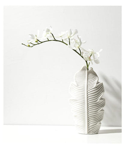 Novita Casa - Nordic Ceramic Leaf Vase Decor - Novita Casa