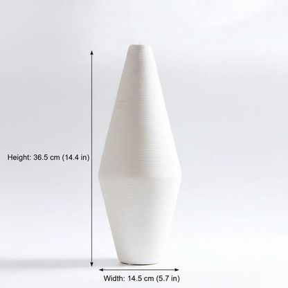 Novita Casa – White Nordic Ceramic Vase Decor Minimalist Matte Design - Novita Casa